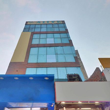Super Capital O Moody Inn Дели Экстерьер фото