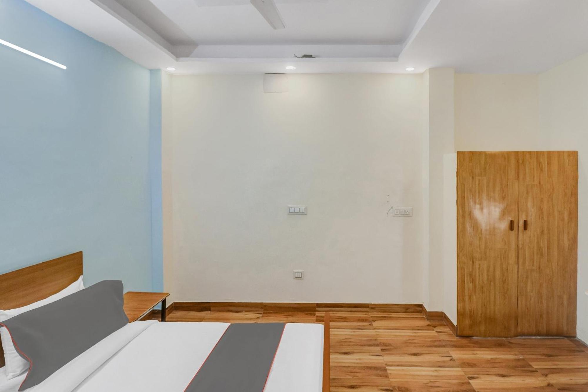 Super Capital O Moody Inn Дели Экстерьер фото