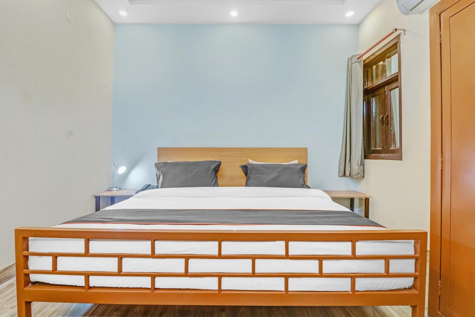 Super Capital O Moody Inn Дели Экстерьер фото